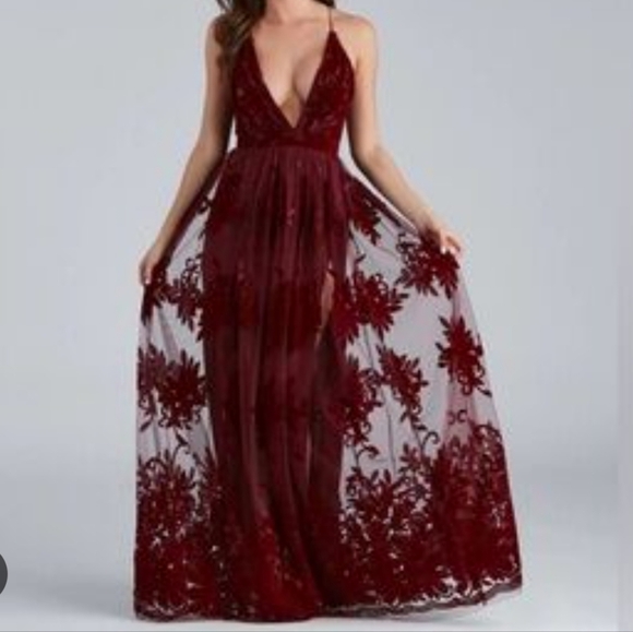 Windsor Burgundy Backless Lace Dress - Picture 1 of 4